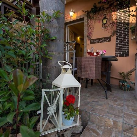 Bougainvillea House 1 กาลามาตา ภายนอก รูปภาพ