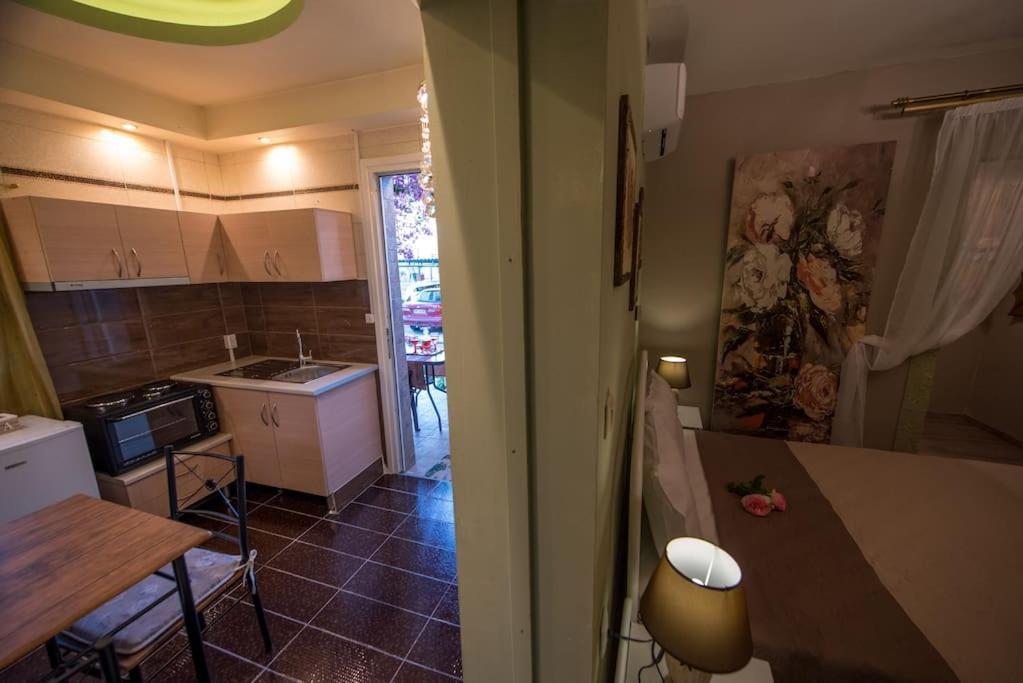 Bougainvillea House 1 กาลามาตา ภายนอก รูปภาพ