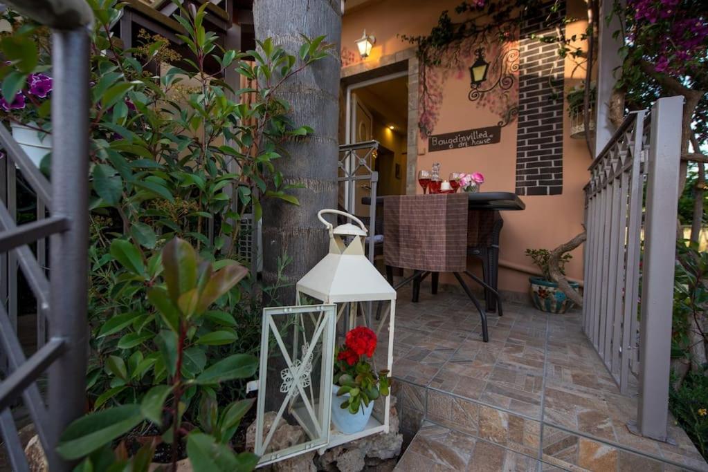 Bougainvillea House 1 กาลามาตา ภายนอก รูปภาพ